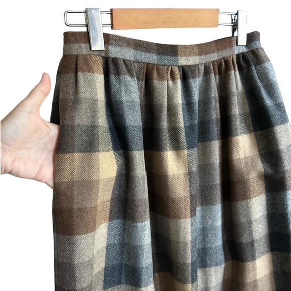 Vintage handmade wool pencil skirt - Picture 2 of 3